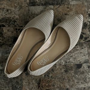 Franco Sarto pointed toe flats 7.5